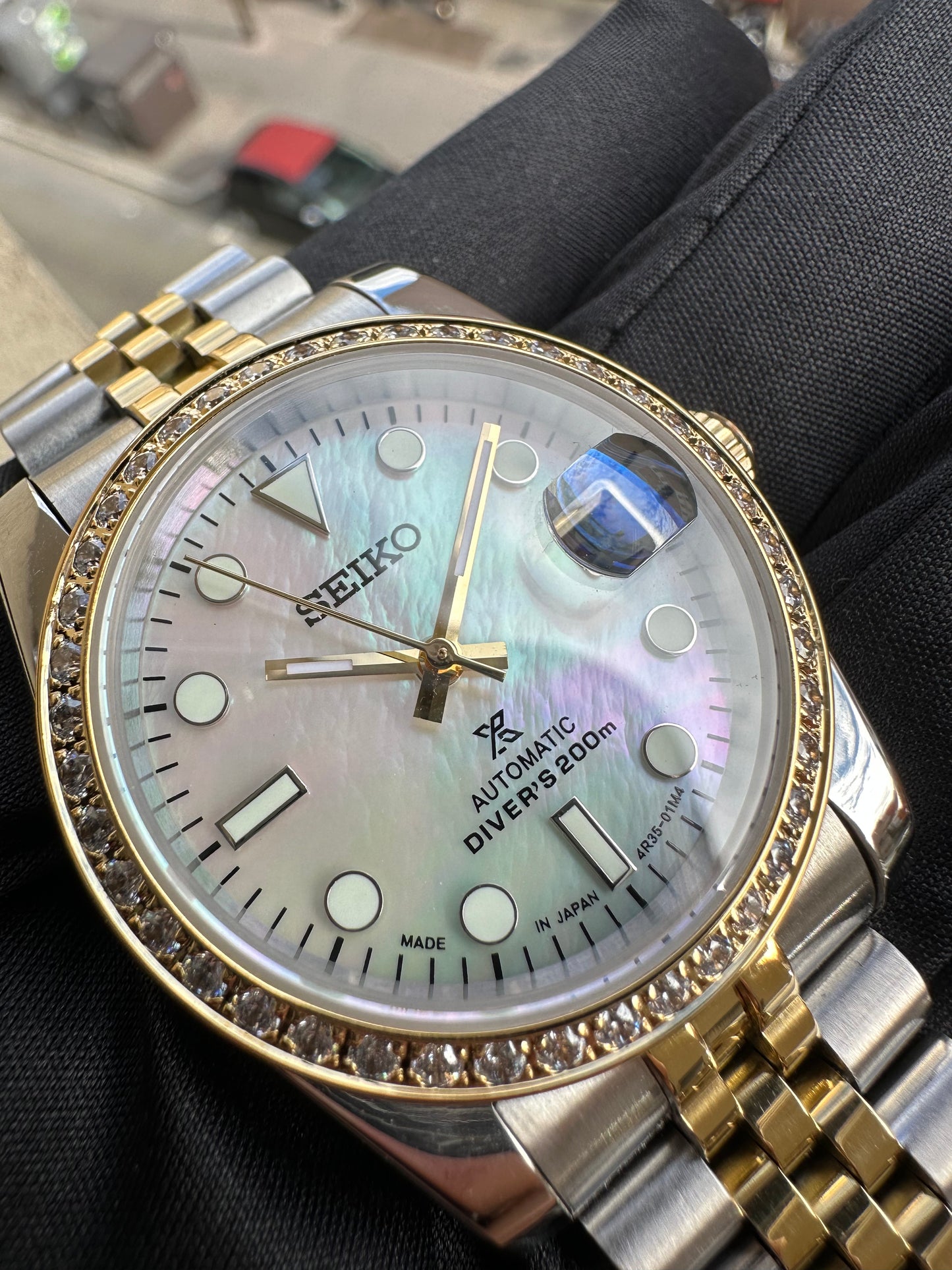 CP Seiko DJ Bi Ton Mother Of Pearl